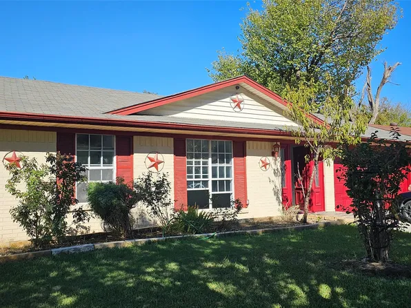1231 Palisades Dr, Lewisville, TX 75067