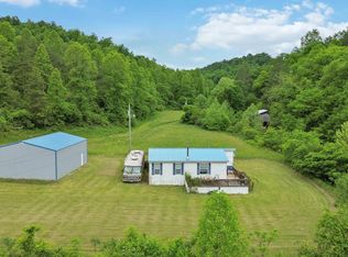 2105 Elmer Stone Rd, Olive Hill, KY 41164