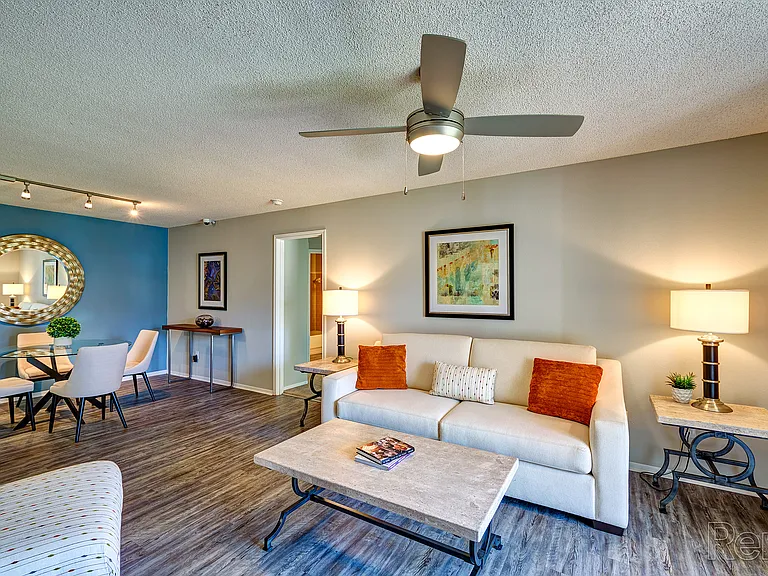 Crestview at Oakleigh Apartments — Photo 47