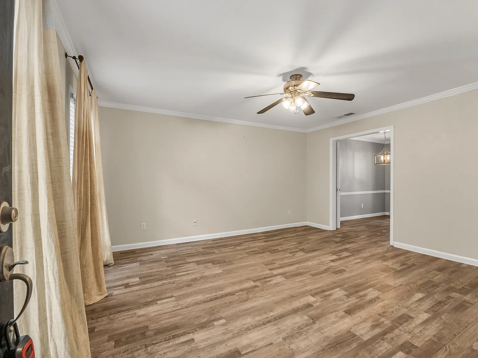1 bed, 750 sqft, $1,550 — Photo 2