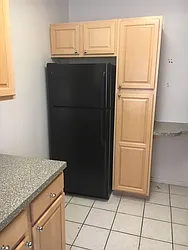 Rented by Realty 2000 Associates Ltd