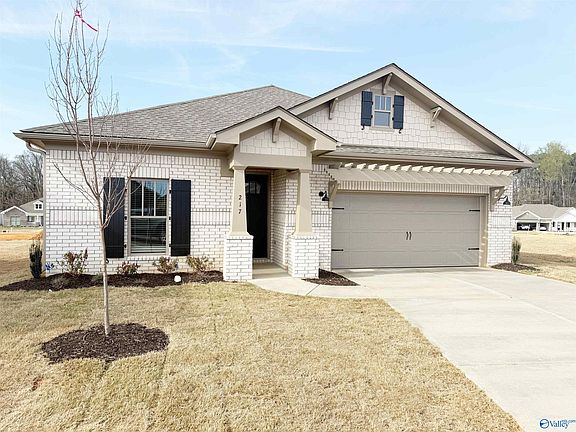 4th image of 217 Stockyard Cir