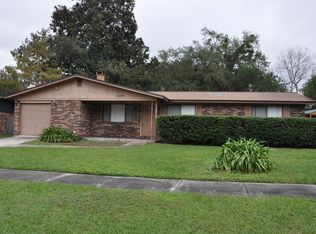 1525 Mesa Dr, Jacksonville, FL 32221