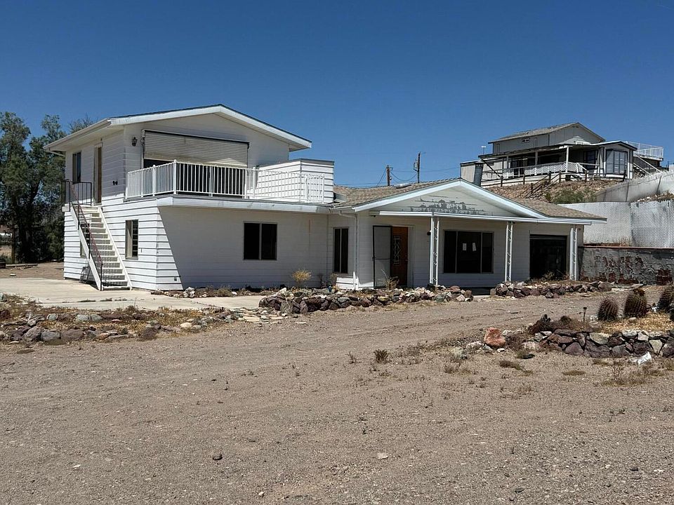 1st image of 1016 Vista Dr