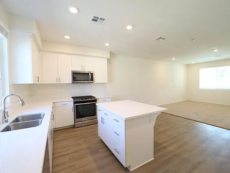 7459 Palazzo Pl — Photo 8