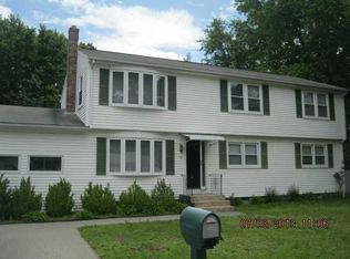 16 Morning Glory Dr, Warwick, RI 02889