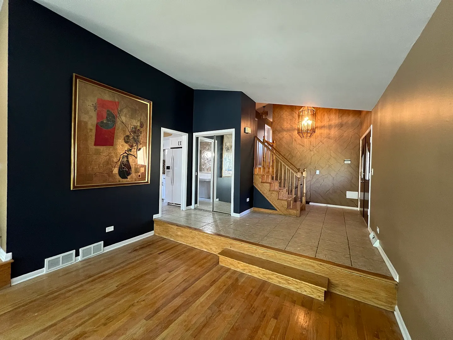 4 bed, 1430 sqft, $3,700 — Photo 2