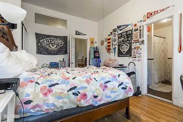 Rented by Corcoran | media 10
