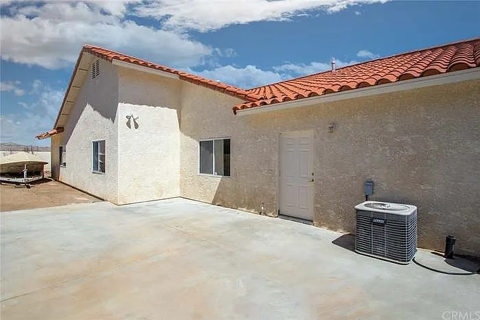 56792 Navajo Trl — Photo 36