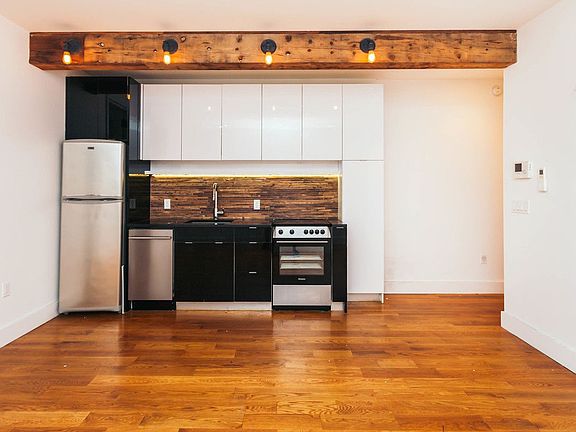 2nd image of 1144 Dekalb Ave APT 2B