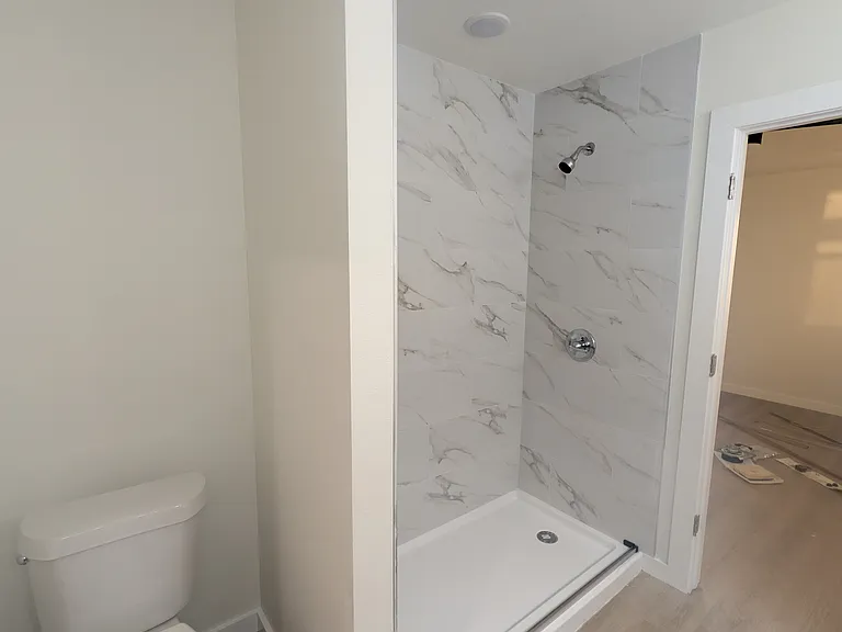 202 N Ora St — Photo 6