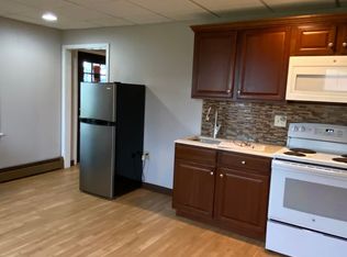 16517 National Pike APT B, Hagerstown, MD