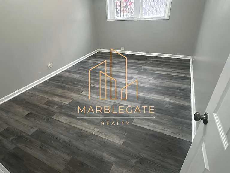 410A Union Ave #11 — Photo 3