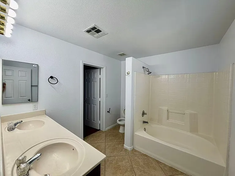 884 Blue Rosalie Pl — Photo 21