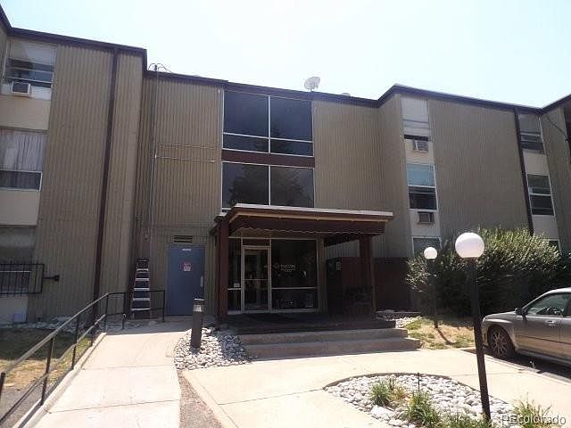 1st image of 2231 S Vaughn Way #111B