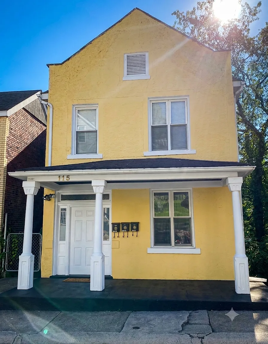 2 bed, 900 sqft, $875 — Photo 1
