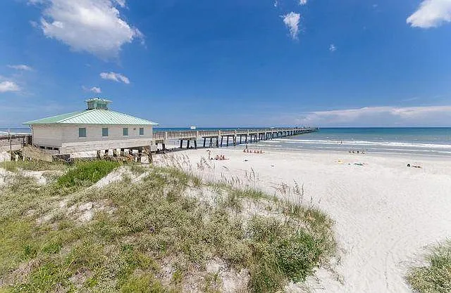 Jax Beach Pier House