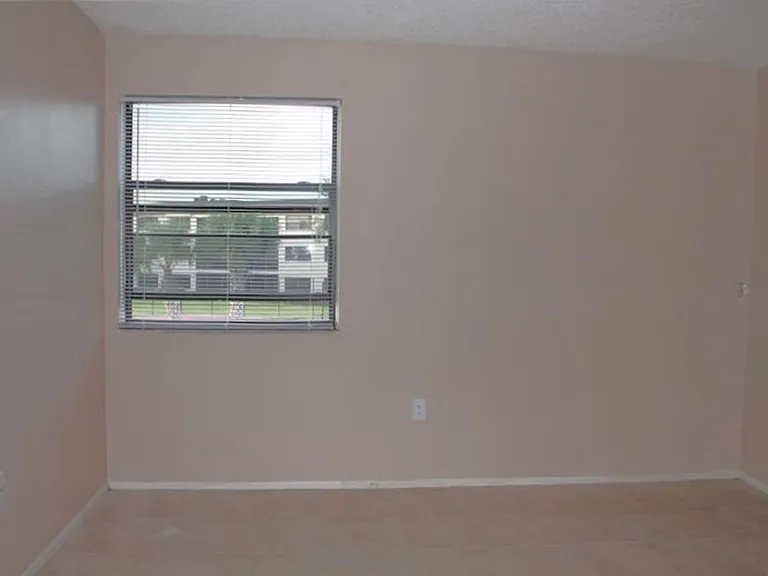 1999 Kings Hwy #13 — Photo 5