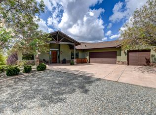 1352 S Foothill Dr, Dewey, AZ 86327