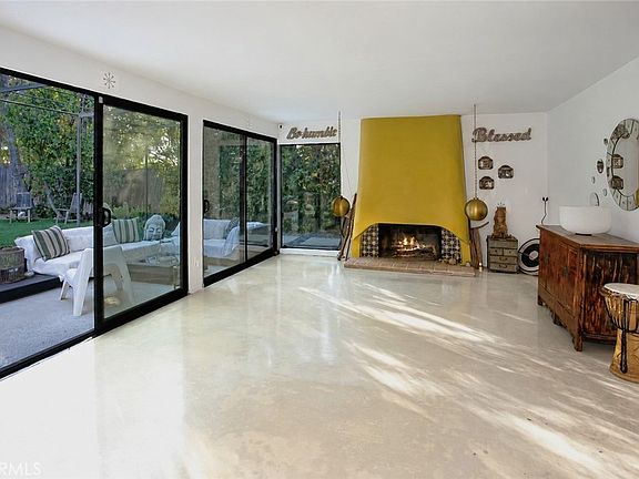 4th image of 4709 Dunman Ave