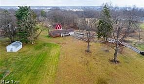 5th image of 428 Overlook Dr