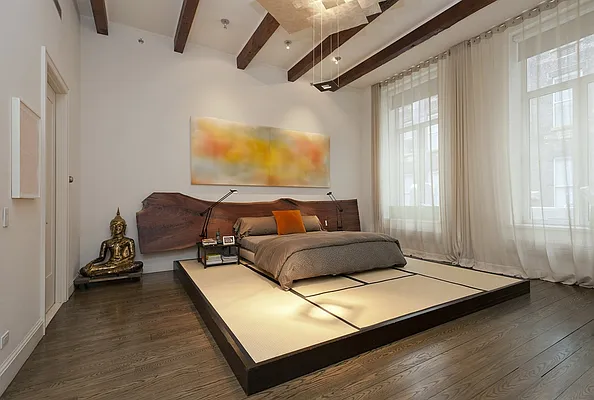 Sold by Corcoran | media 32