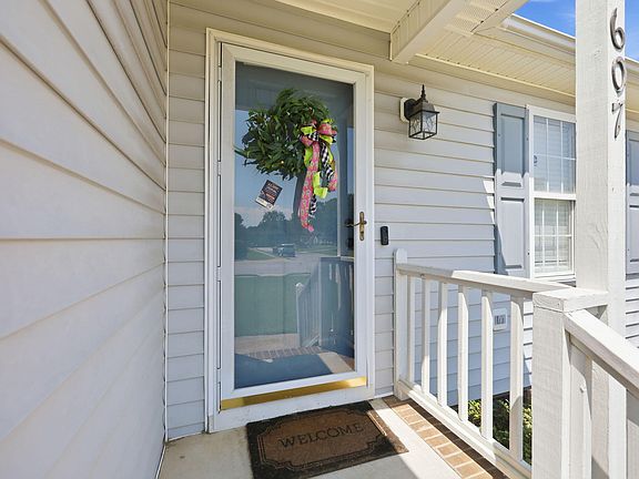 2nd image of 607 Garrison Ave