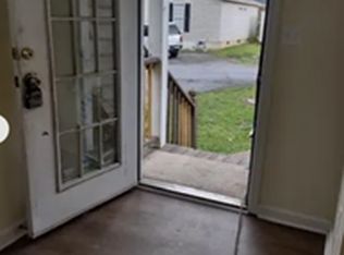 217 Lake St, Greenwood, SC 29646