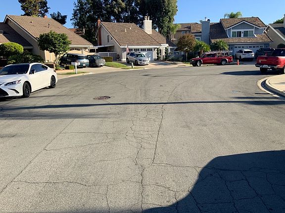 4th image of 22145 Pheasant St