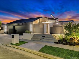 29 Goleta Point Dr, Corona Del Mar, CA 92625