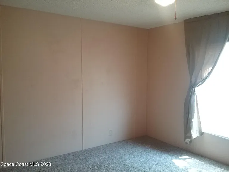 1609 Ridge Dr — Photo 23