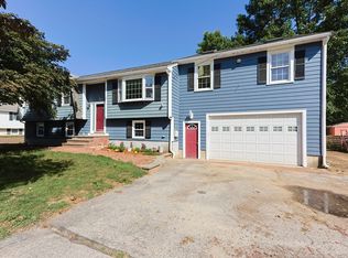 22 Crimson Rd, Billerica, MA 01821