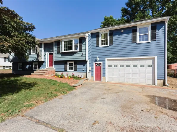 22 Crimson Rd, Billerica, MA 01821