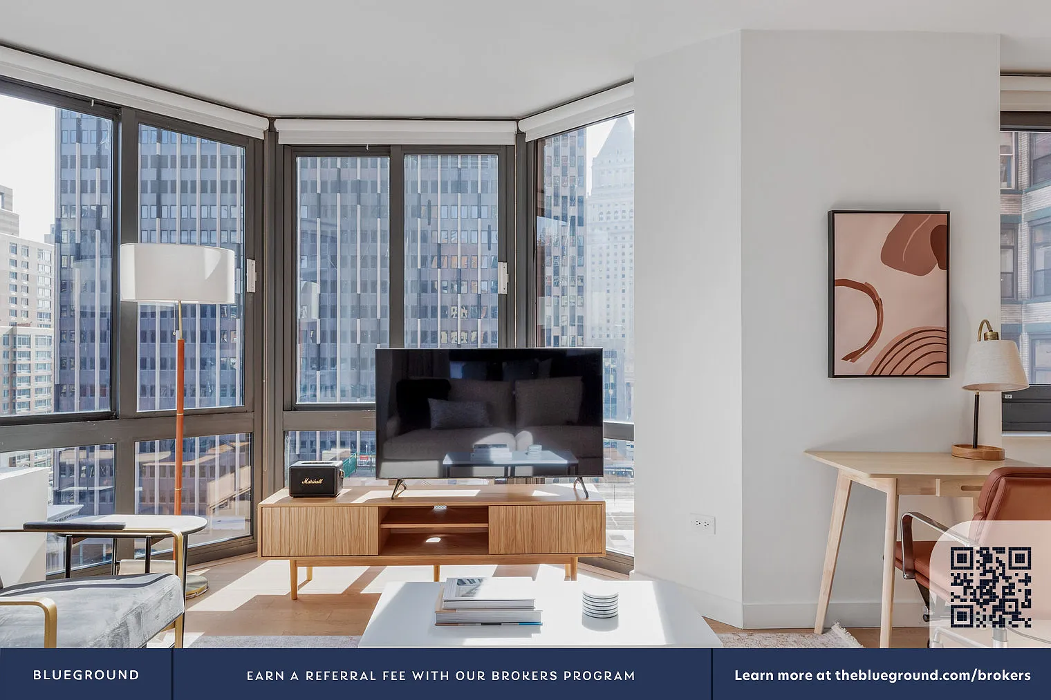 105 Duane Street — Photo 3