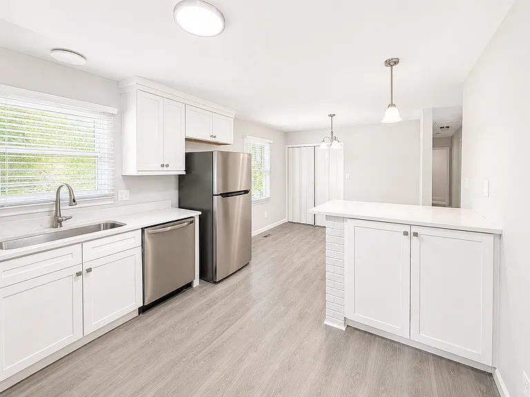 270 Youngs Cove Rd — Photo 8