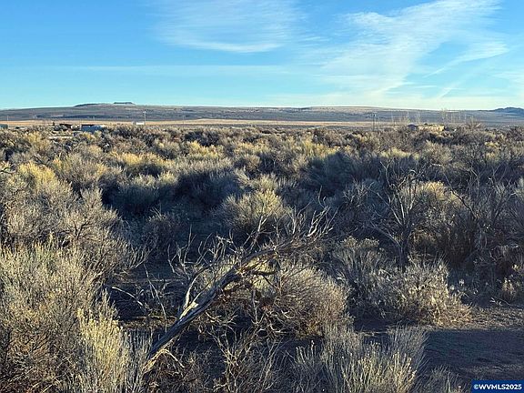 2nd image of LOT 200 Christmas Valley Hwy