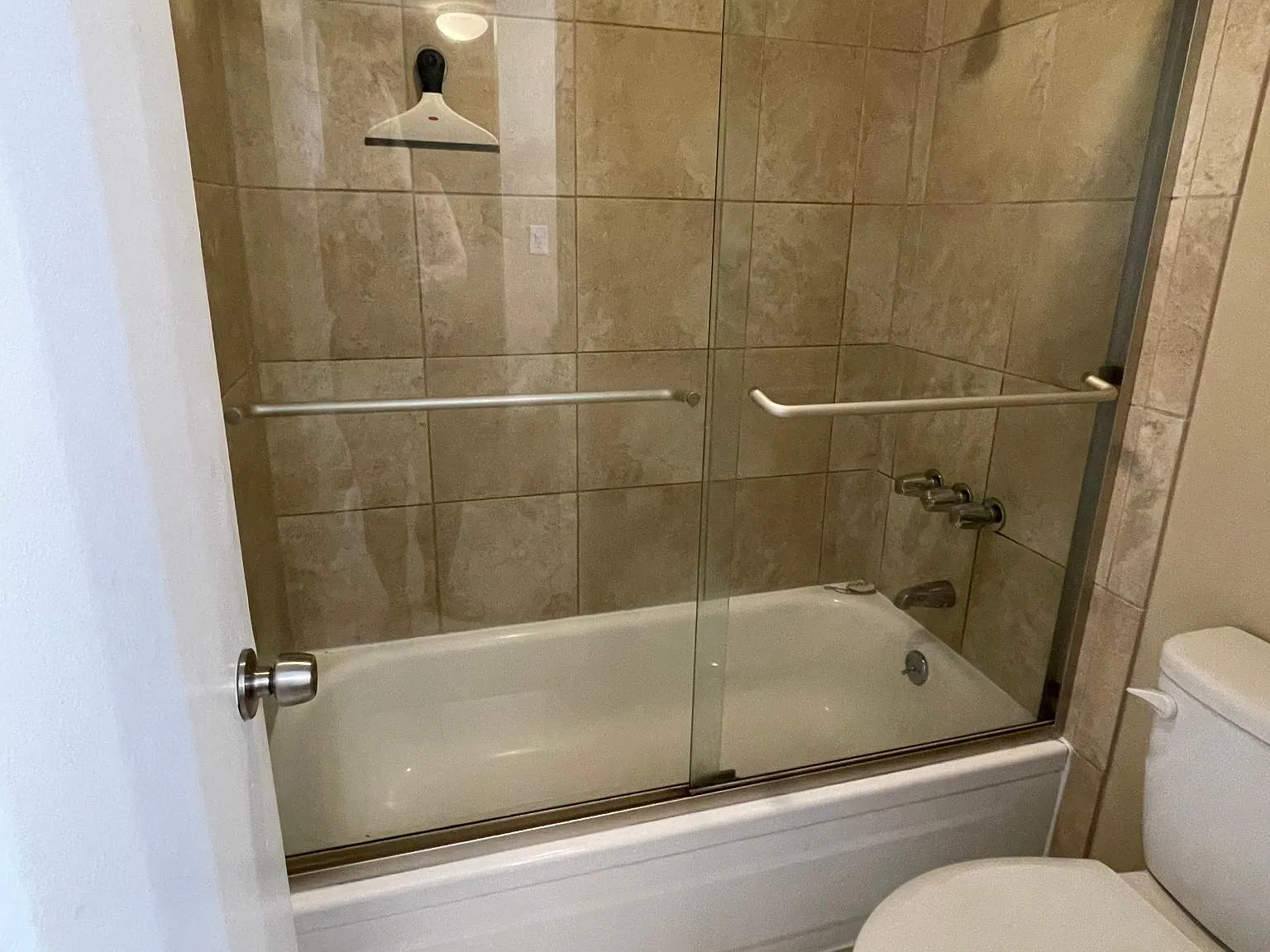 3000 Colorado Ave — Photo 2