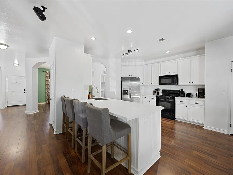 5508 Windward Bay Ct — Photo 9