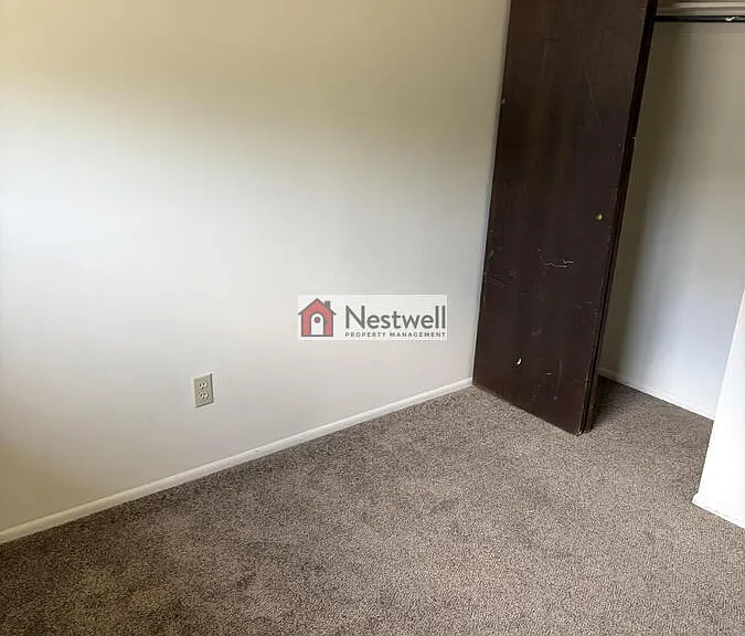 230 W Center St #14 — Photo 12