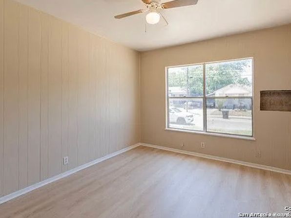 san-antonio-texas-169069939 picture