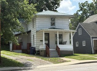41 N Lancaster St, Athens, OH 45701
