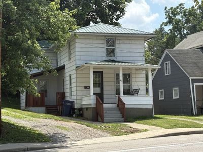 41 N Lancaster St, Athens, OH, 45701