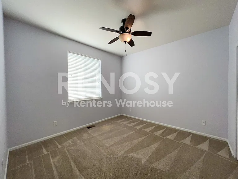 25104 E Pinewood Pl — Photo 17