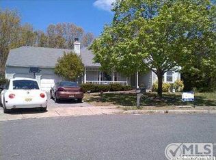 1140 Mackenzie Ct, Lakewood, NJ