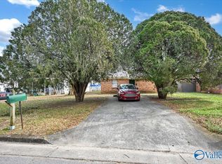 410 11th Ave SW, Decatur, AL 35601