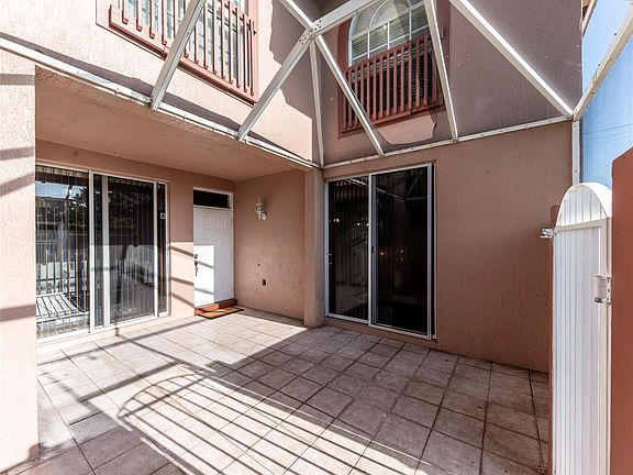 5th image of 11708 Royal Palm Boulevard #11708