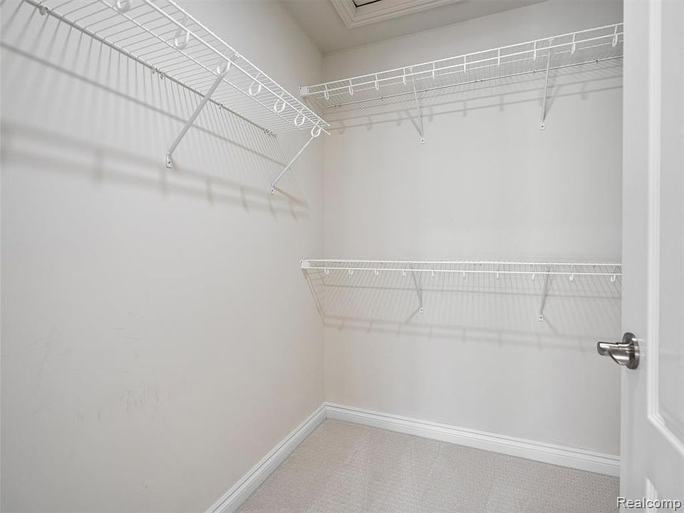 4021 Nottingham Ct, photo 28