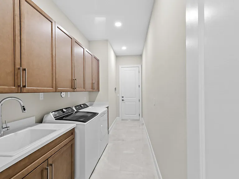 14823 Wildwood Cir — Photo 53