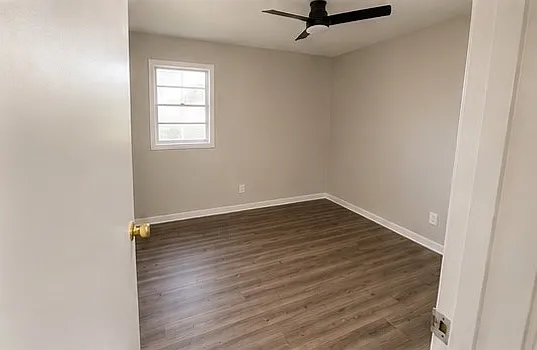 2921 Hood St #2 — Photo 7