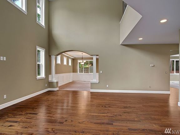 3rd image of 5728 159th Ave SE